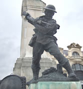 Soldier, War Memorial, Diamond Cenotaph, Derry. Photograph by Louis P. Burns aka Lugh